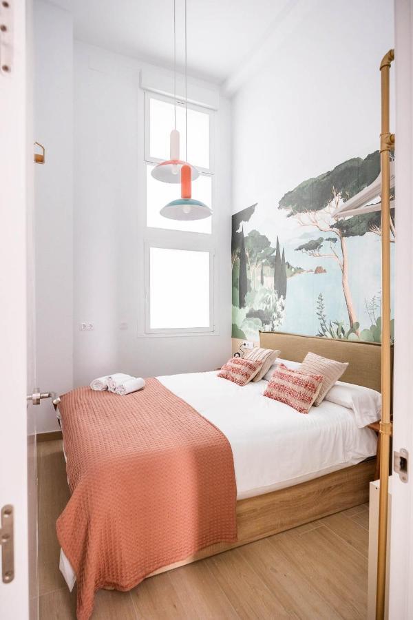 Pop Art Historia De Conde Negro Con Patio Privado Appartement Sevilla Buitenkant foto