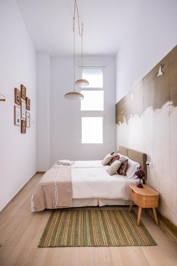 Pop Art Historia De Conde Negro Con Patio Privado Appartement Sevilla Buitenkant foto
