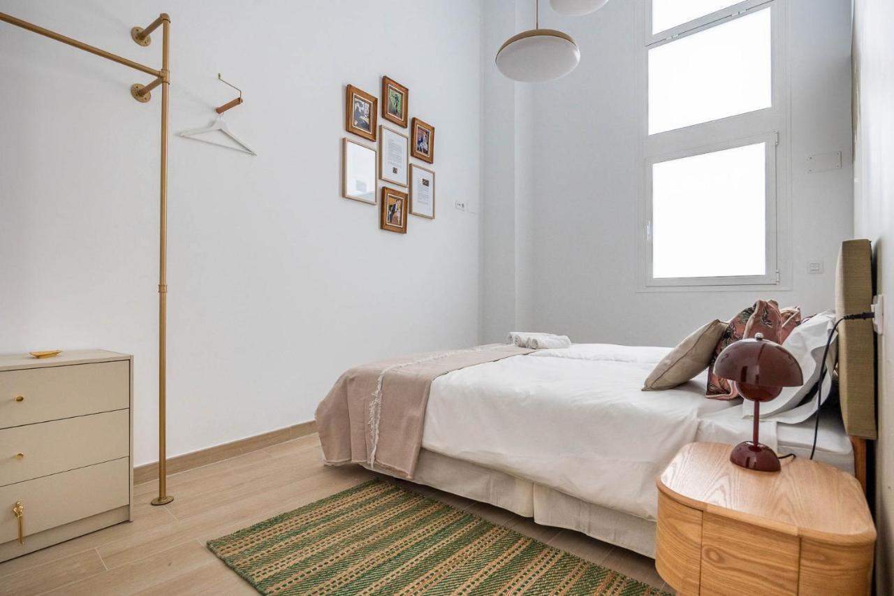 Pop Art Historia De Conde Negro Con Patio Privado Appartement Sevilla Buitenkant foto